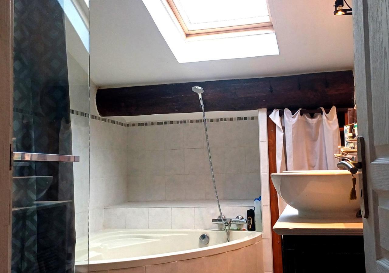 Hotel LOFT Gard, Proche des Cascades du Sautadet - Occitanie à Saint-Michel-d'Euzet Extérieur photo