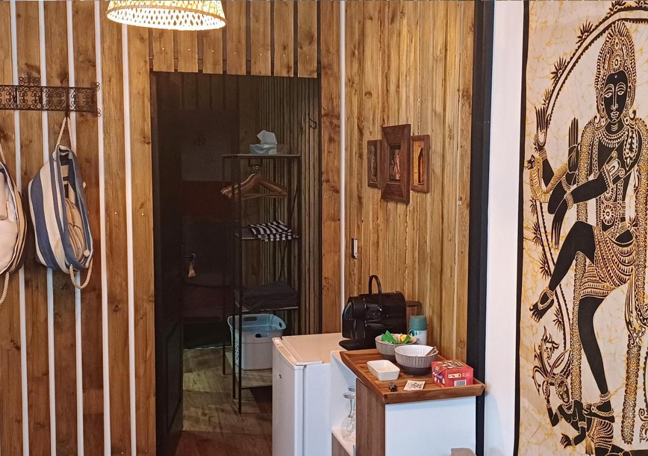 Hotel LOFT Gard, Proche des Cascades du Sautadet - Occitanie à Saint-Michel-d'Euzet Extérieur photo